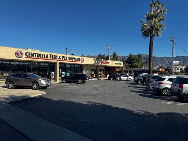 More Photos Of 1501-1505 West Olive Ave, Burbank General Retail For Lease