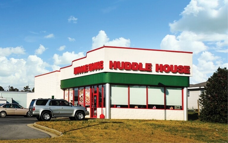 Primary Photo Of 612 S 3rd Ave, Chatsworth Restaurant For Lease