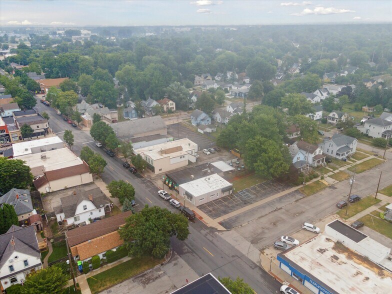 More Photos Of 1000 N Johnson St, Bay City Medical For Sale