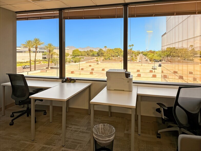 More Photos Of 11811 N Tatum Blvd, Phoenix Coworking Space