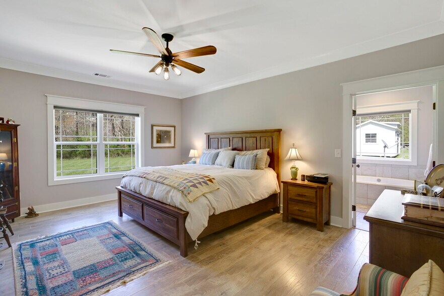 More Photos Of , Young Harris Specialty For Sale