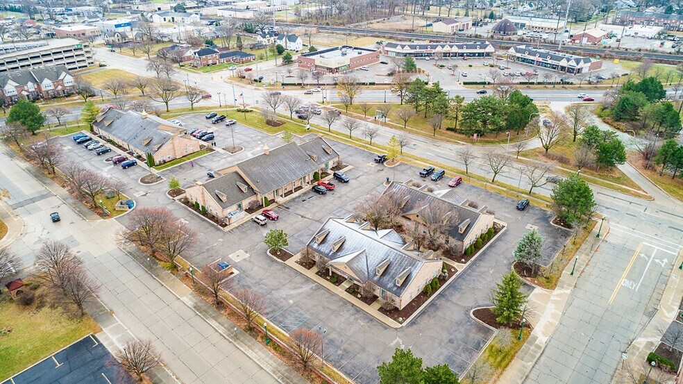 More Photos Of 35100-35120 E Michigan Ave, Wayne Unknown For Lease