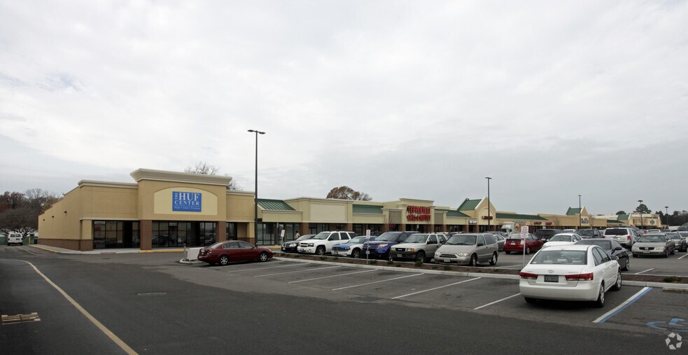 More Photos Of 7525 Tidewater Dr, Norfolk Freestanding For Lease