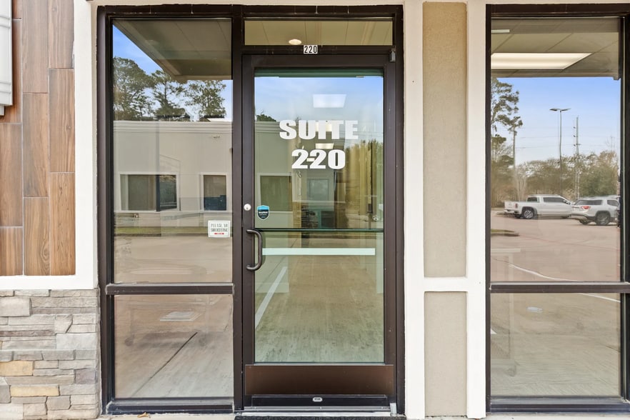 More Photos Of 28789 Hardin Store Rd, Magnolia Office For Sale