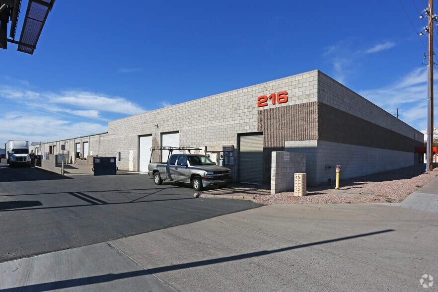 More Photos Of 216 S Alma School Rd, Mesa Warehouse For Lease