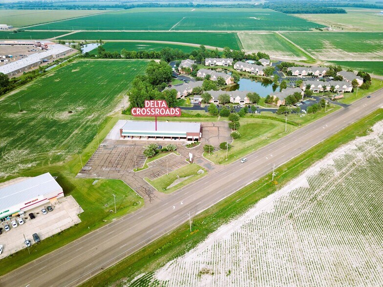 More Photos Of 1157 Casino Center Dr, Robinsonville Storefront For Sale