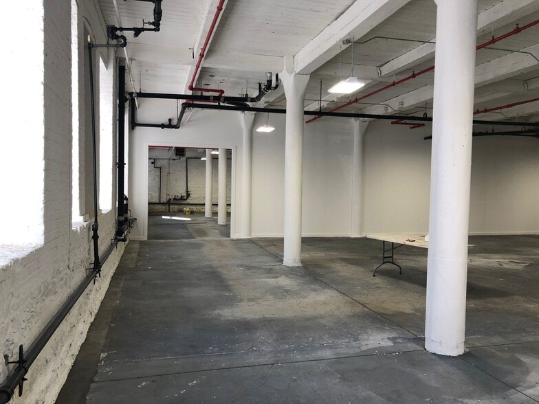 More Photos Of 728 E 136th St, Bronx Manufacturing For Lease