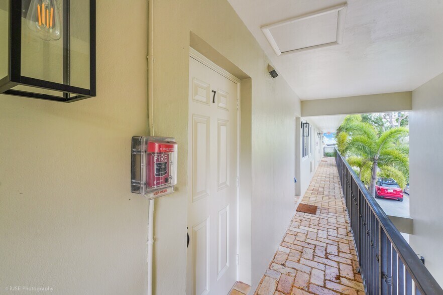 More Photos Of 35 Antilla Ave, Coral Gables Apartments For Sale