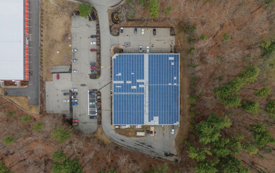 More Photos Of 45 Beechwood Dr, North Andover Light Distribution For Lease