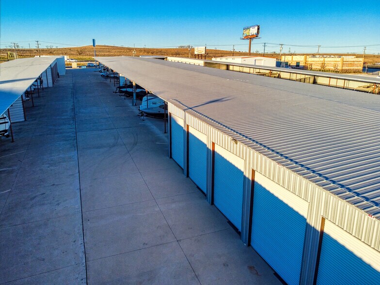 More Photos Of 6200 E Interstate 20, Aledo Flex For Lease