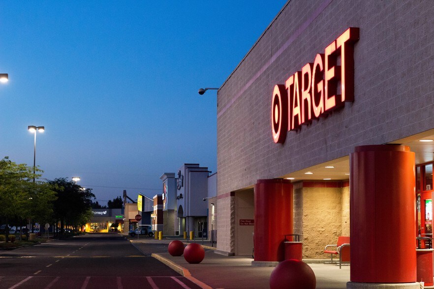 More Photos Of 10100 N Newport Hwy, Spokane Unknown For Lease