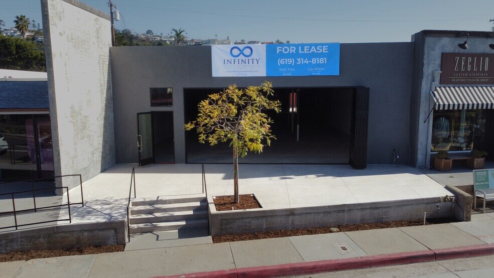 Primary Photo Of 5721 La Jolla Blvd, La Jolla Storefront Retail Residential For Lease