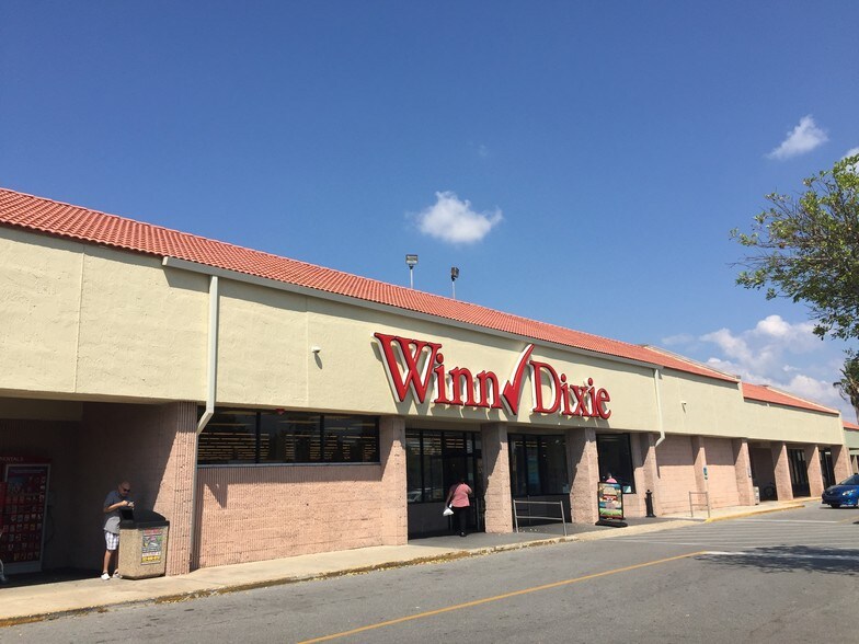 More Photos Of 6463-6501 102nd Ave, Pinellas Park Storefront For Lease