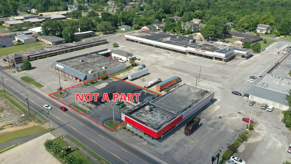 More Photos Of 1804 Douglas Ave, Brewton General Retail For Lease
