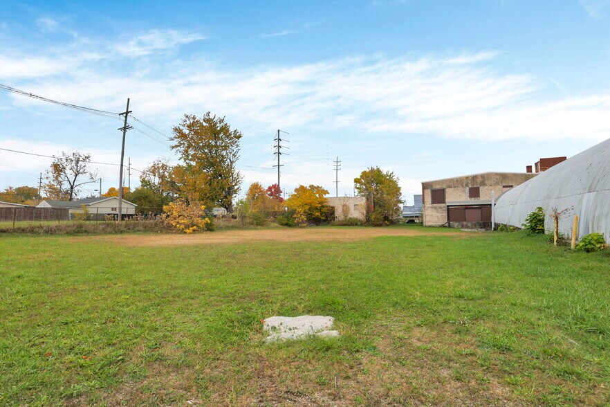 More Photos Of 435 N Elizabeth St, Lima Warehouse For Sale