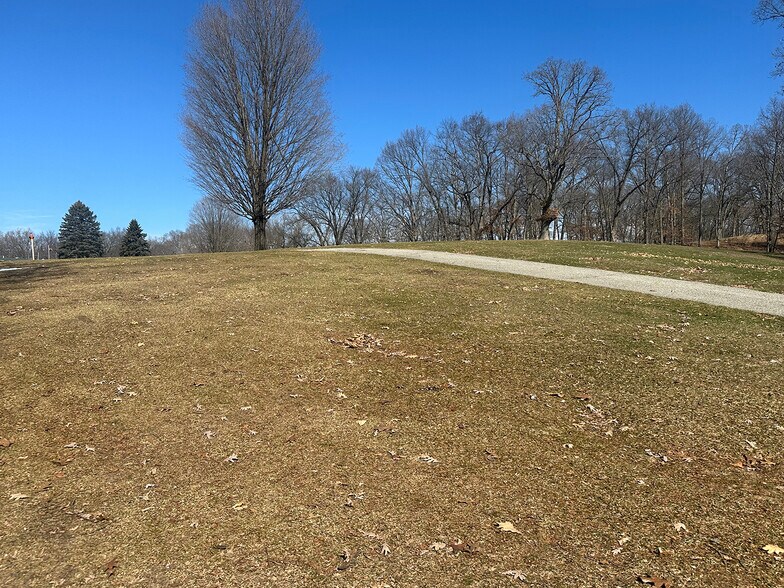 More Photos Of 1575 W 275 N, Angola Land For Sale
