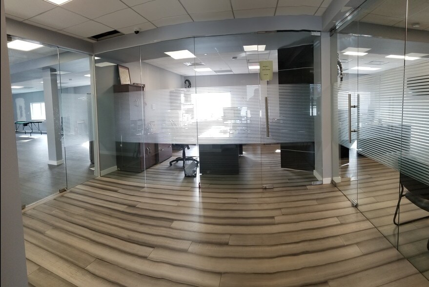 More Photos Of 1007 Yonkers Ave, Yonkers Storefront Retail Office For Lease