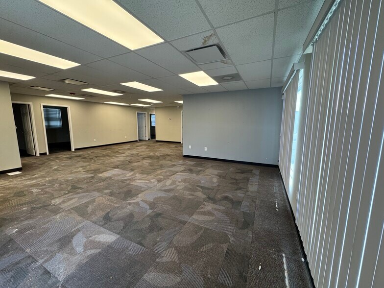 More Photos Of 4970B Teays Valley Rd, Scott Depot Warehouse For Lease