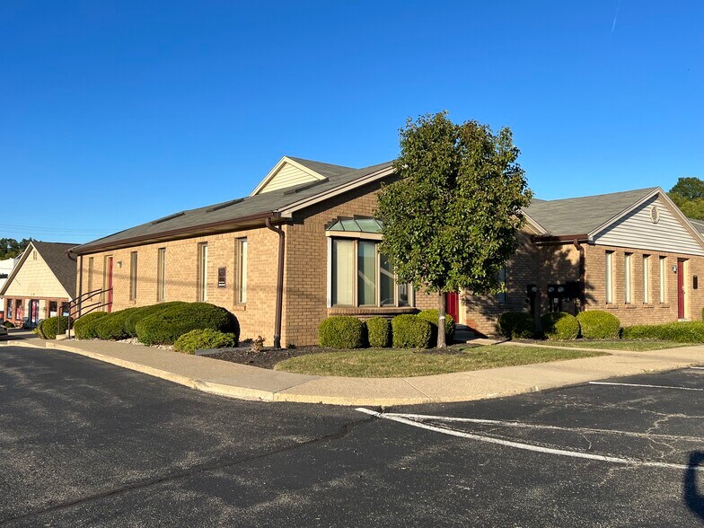 More Photos Of 7908 Cincinnati Dayton Rd, West Chester Office For Lease