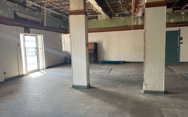 More Photos Of 179 E Base St, Madison Storefront Retail Office For Sale