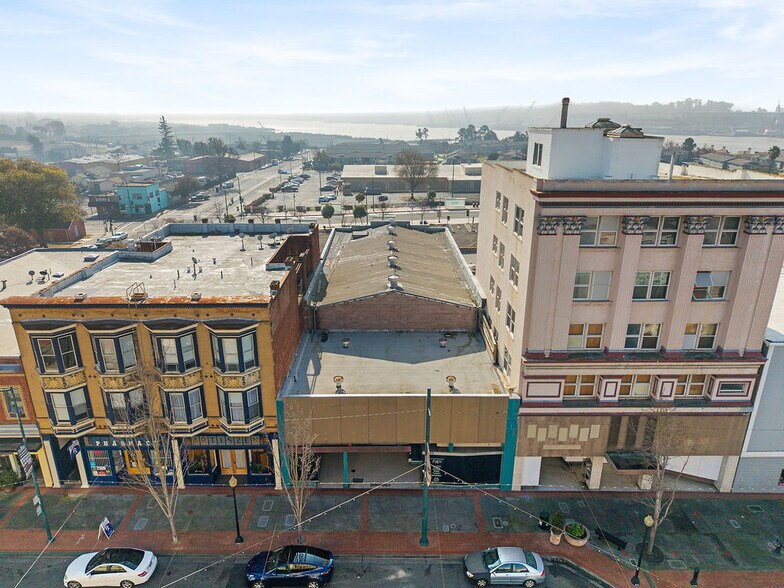 More Photos Of 331 Georgia St, Vallejo Storefront For Sale