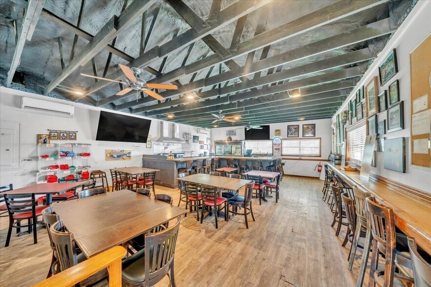 More Photos Of 3077 Lamar Rd, Cobb Restaurant For Sale