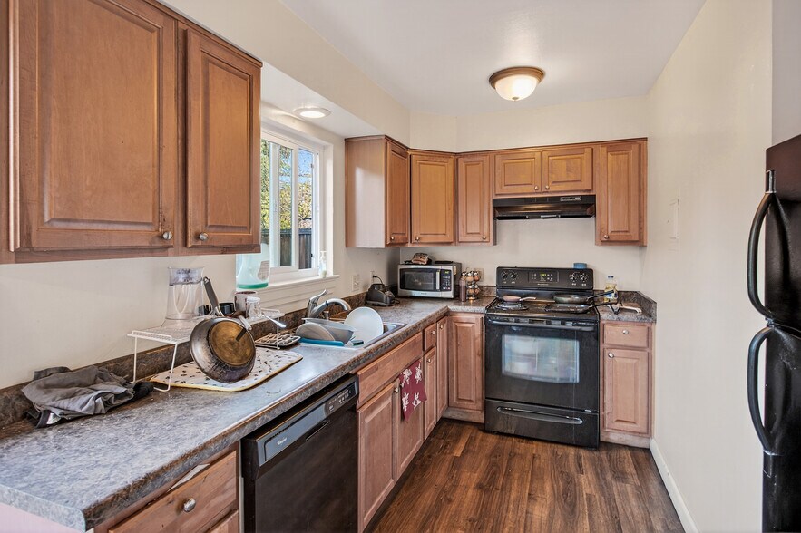 More Photos Of 955 Vermont St, San Jose Apartments For Sale