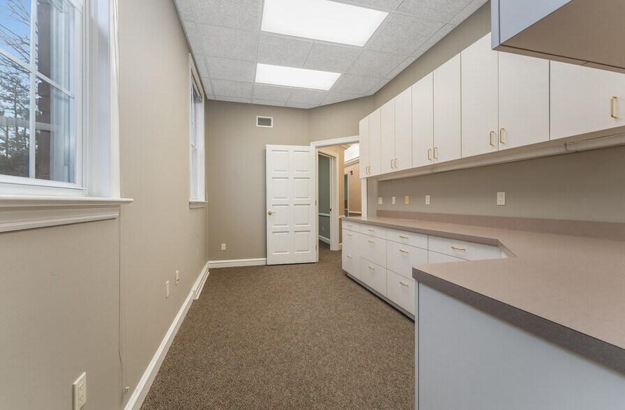 More Photos Of 16 Harrison St, Clinton Township Office Residential For Sale