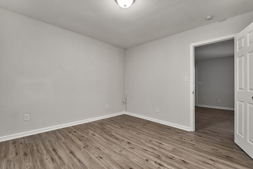 More Photos Of 3593-3607 Gum Dr, Portsmouth Apartments For Sale
