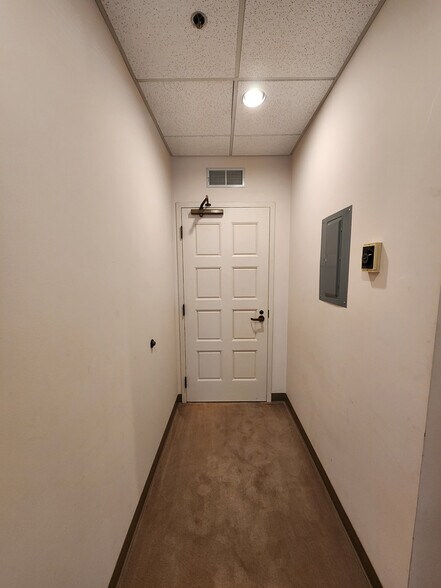 More Photos Of 1240 S Westlake Blvd, Westlake Village Medical For Sale