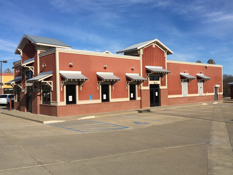 More Photos Of 4828 Osage Beach Pkwy, Osage Beach Fast Food For Lease