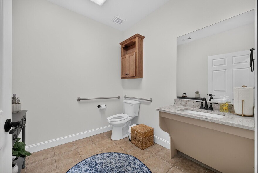 More Photos Of 155 Bankers Blvd, Monroe Business Park For Sale