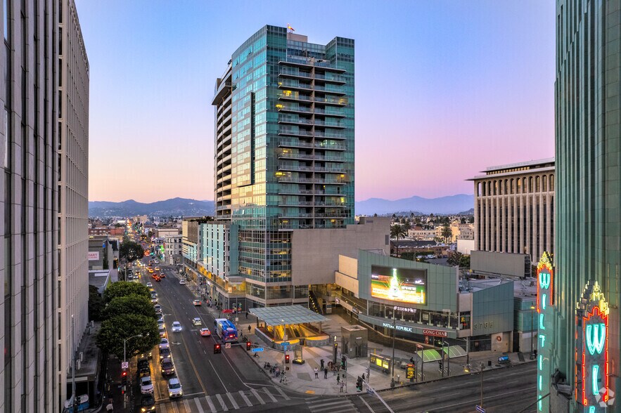 Primary Photo Of 3785 Wilshire Blvd, Los Angeles Apartments For Lease