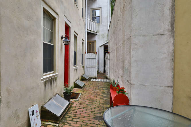 More Photos Of 239 Race St, Philadelphia Apartments For Sale