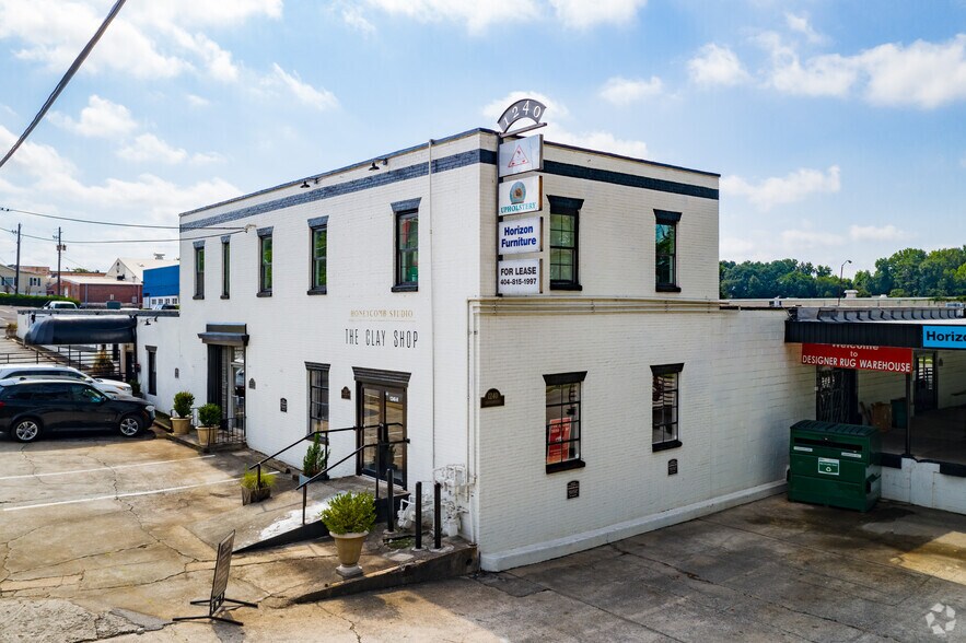 More Photos Of 1240 Chattahoochee Ave, Atlanta Flex For Lease