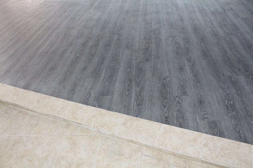 More Photos Of 4906 Harrisburg Blvd, Houston Storefront For Lease