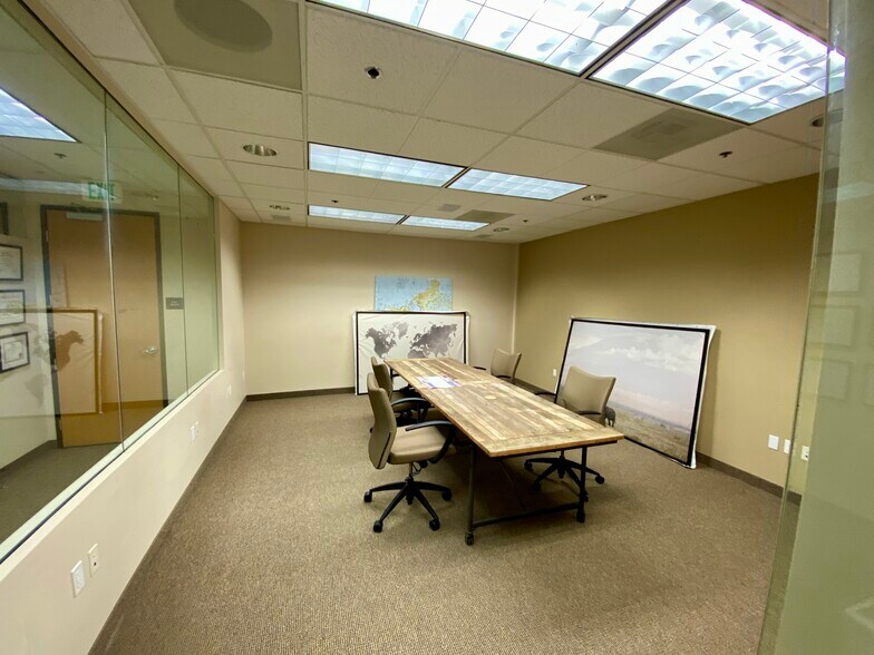 More Photos Of 17701 Cowan, Irvine Office For Sale