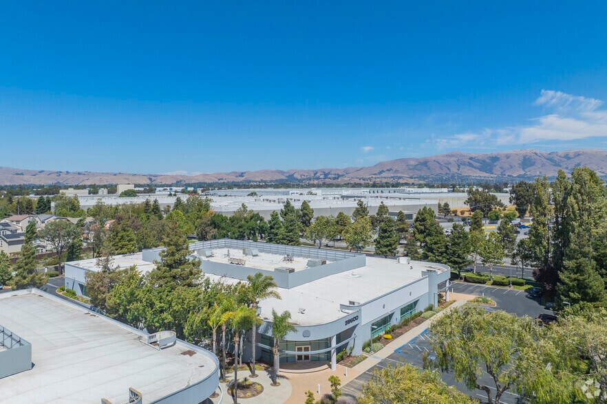 More Photos Of 39611 Eureka Dr, Fremont Unknown For Lease