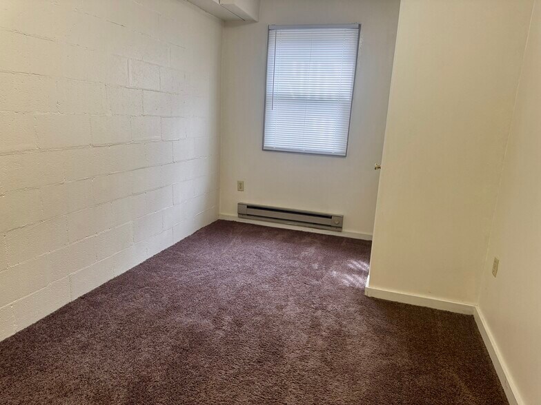 More Photos Of 250 E Water St, Slippery Rock Apartments For Sale