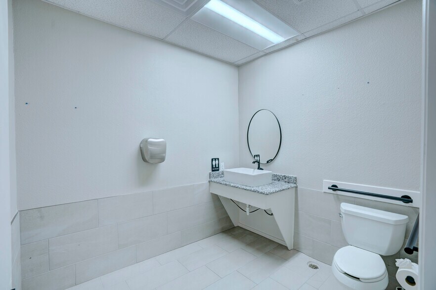 More Photos Of 3492 Long Prairie Rd, Flower Mound Office Residential For Lease