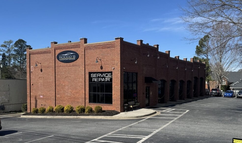 More Photos Of 540 N Main St, Alpharetta Auto Repair For Sale