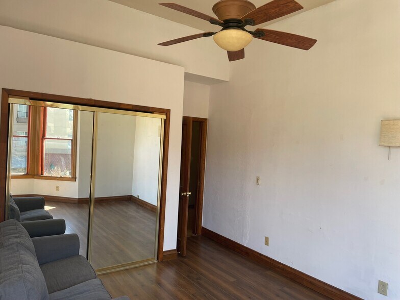 More Photos Of 124 Bank St, Grass Valley Restaurant For Sale