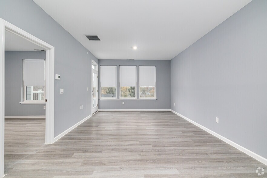 More Photos Of 99 N White Horse Pike, Somerdale Apartments For Sale