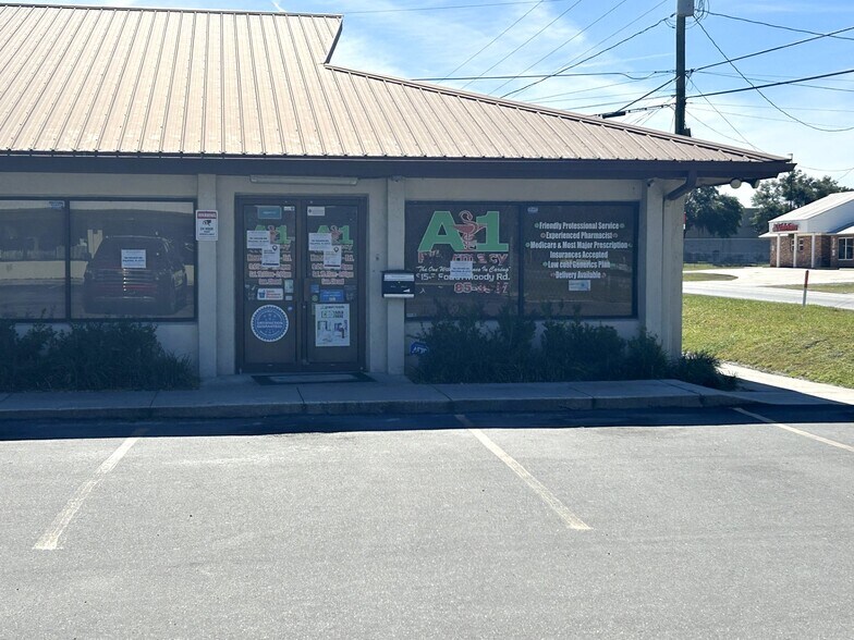 More Photos Of 815 S Moody Rd, Palatka Office For Lease