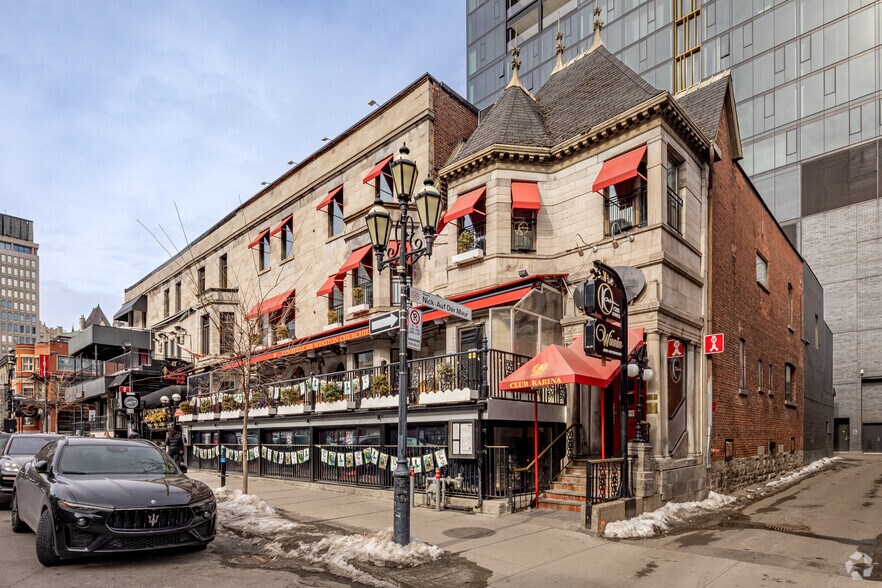 Primary Photo Of 1455-1459 Rue Crescent, Montréal Restaurant For Sale