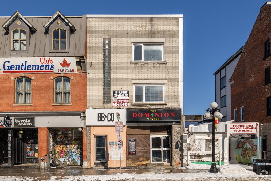 More Photos Of 31-33 York St, Ottawa General Retail For Sale