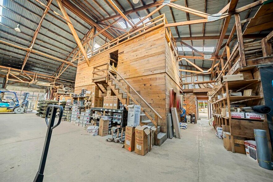 More Photos Of 1305 Seaton Ave, Greenup Warehouse For Sale