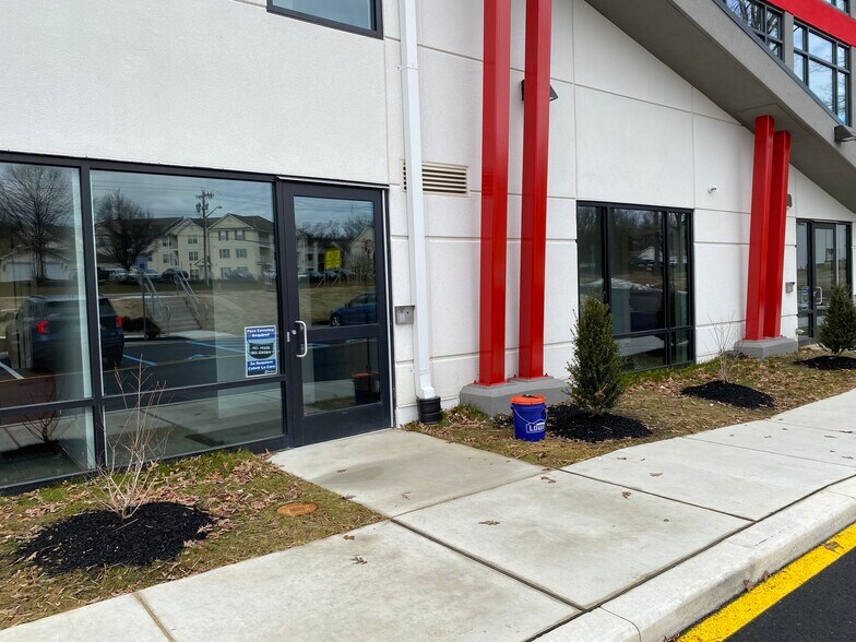 Primary Photo Of 192 Bear Christiana Rd, Bear Coworking Space