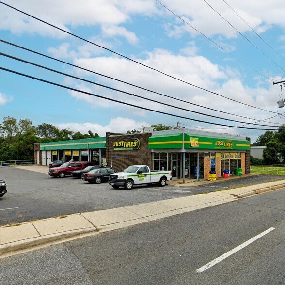 Primary Photo Of 7100 Marlboro Pike, District Heights General Retail For Sale