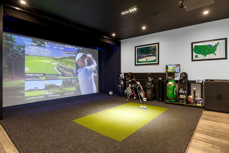 More Photos Of 1612 Magnolia Blvd, Burbank Storefront For Sale